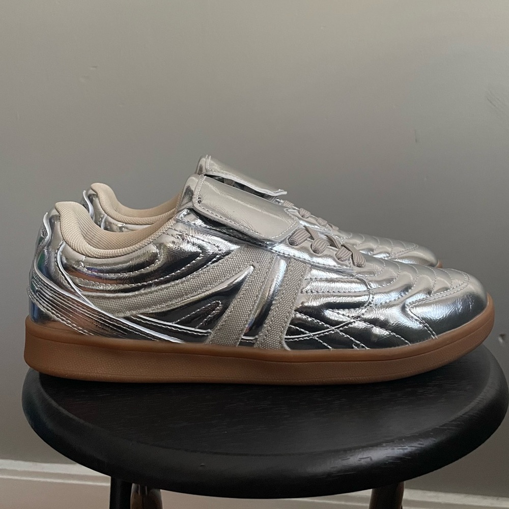Steve Madden Madrid Womens Metallic Silver Sneakers Casual Shoes, Size 9.5 US - Picture 5 of 10